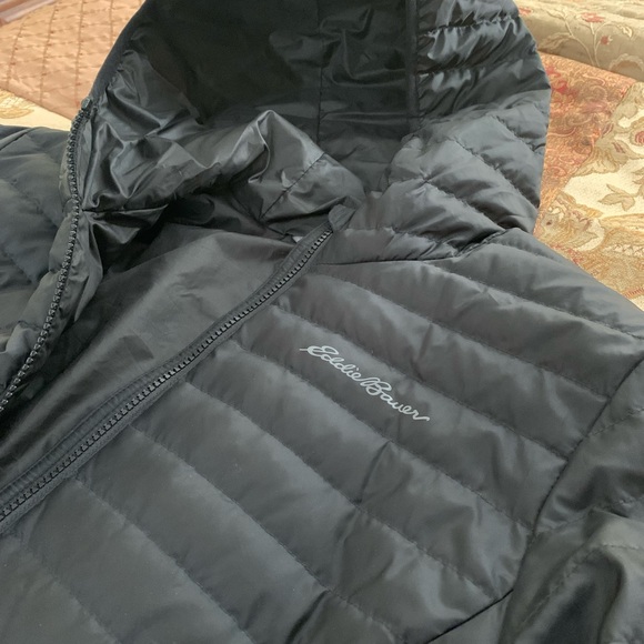 Eddie Bauer winter coat - Picture 2 of 2